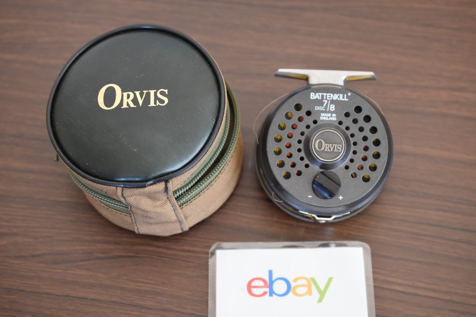 Orvis Battenkill Disc 7/8 Fly Reel Silver Rim, Smooth Operation, Minor Scratches