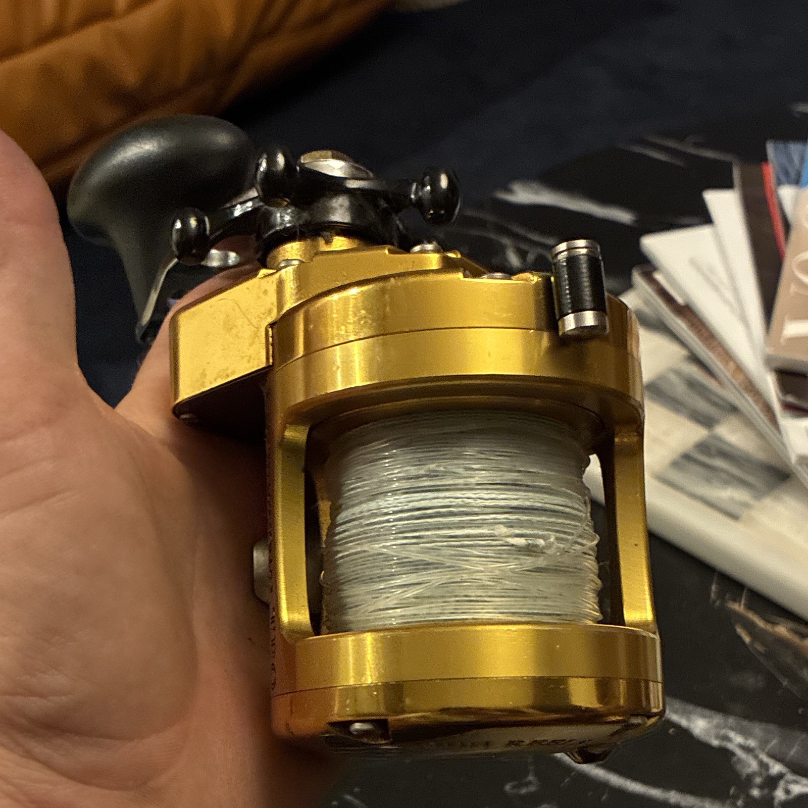 Penn International TRQ200 Torque Star Drag Right 4.0:1 5BB 33lb Gold