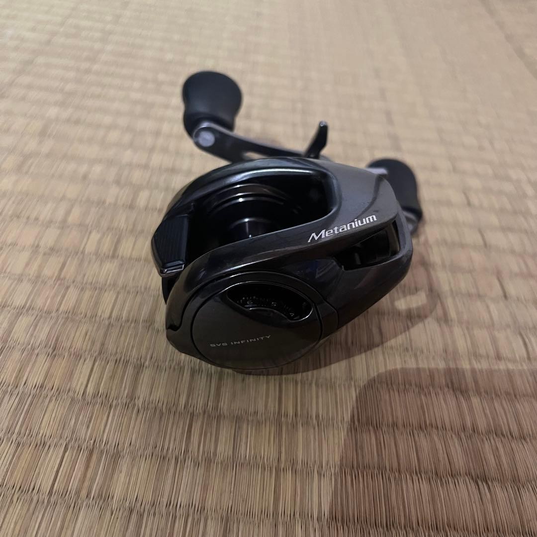 Shimano Metanium Left Hand Baitcasting Reel Lightweight Smooth Operation