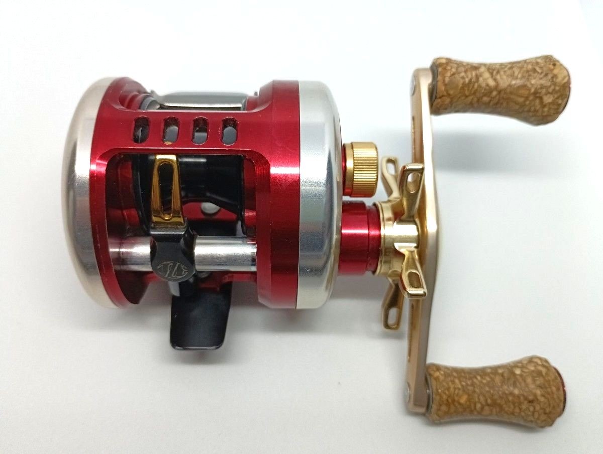 Daiwa IZE Factory Millionaire Light 103L Left Handle Baitcasting Reel Red Japan