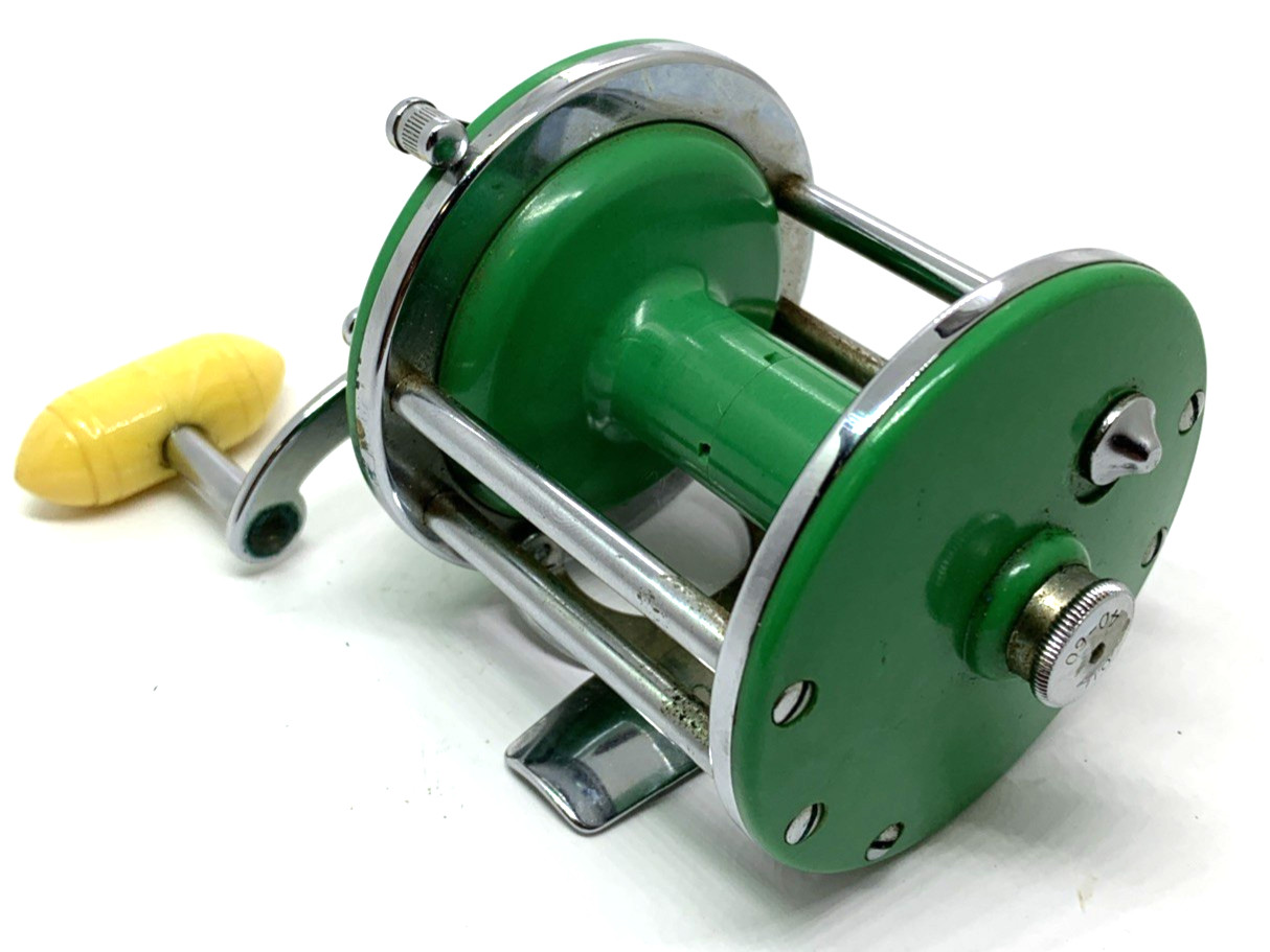 Penn Monofil 26 Conventional Fishing Reel Made in the USA GREEN