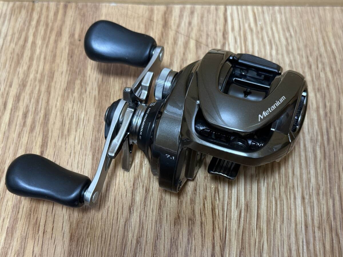 SHIMANO 20 Metanium HG Baitcasting Fishing Reel