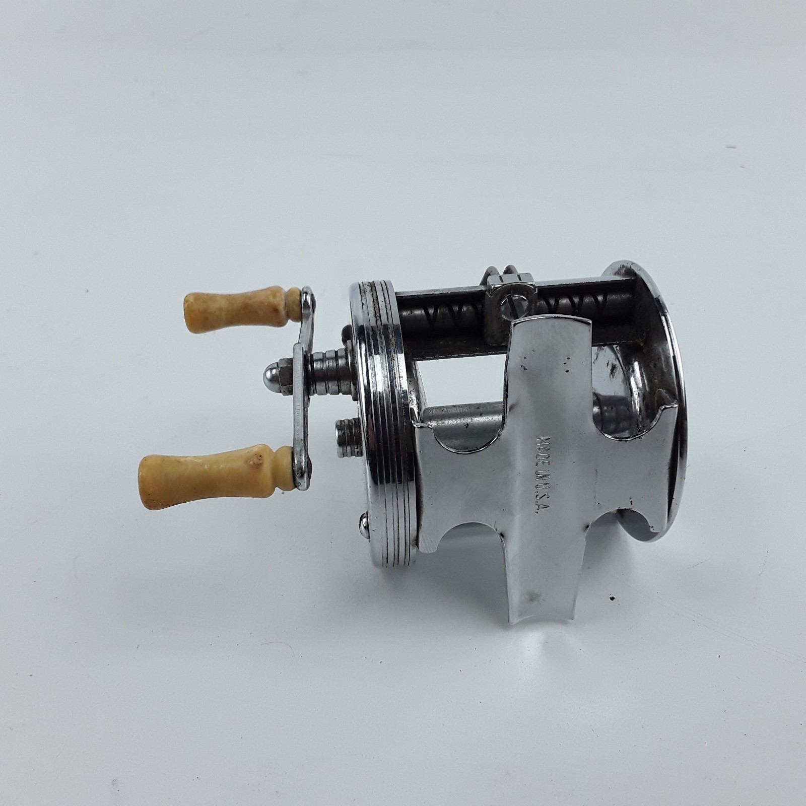 Vintage Ocean City 1610 Baitcasting Bait CastingFishing Reel