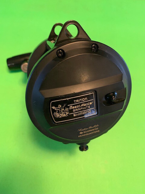 SHIMANO TRITON BEASTMASTER 20/50 GRAPHITE 2-SPEED LEVER DRAG FISHING REEL MINTY