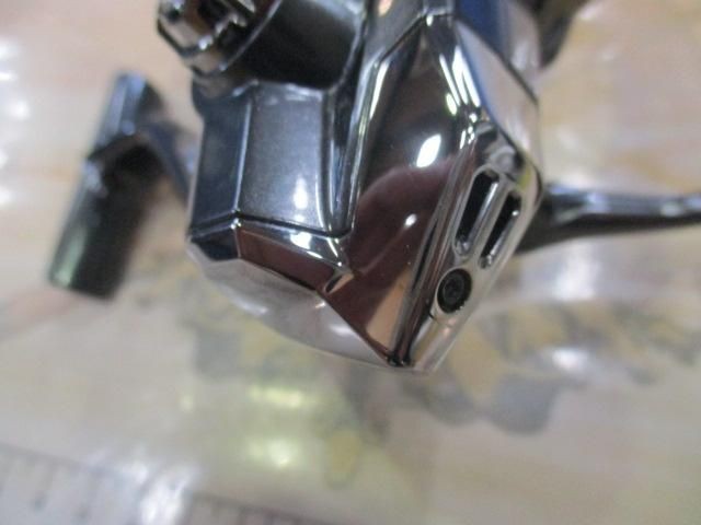 Shimano 24 Twin Power 4000XG Spinning Reel Used