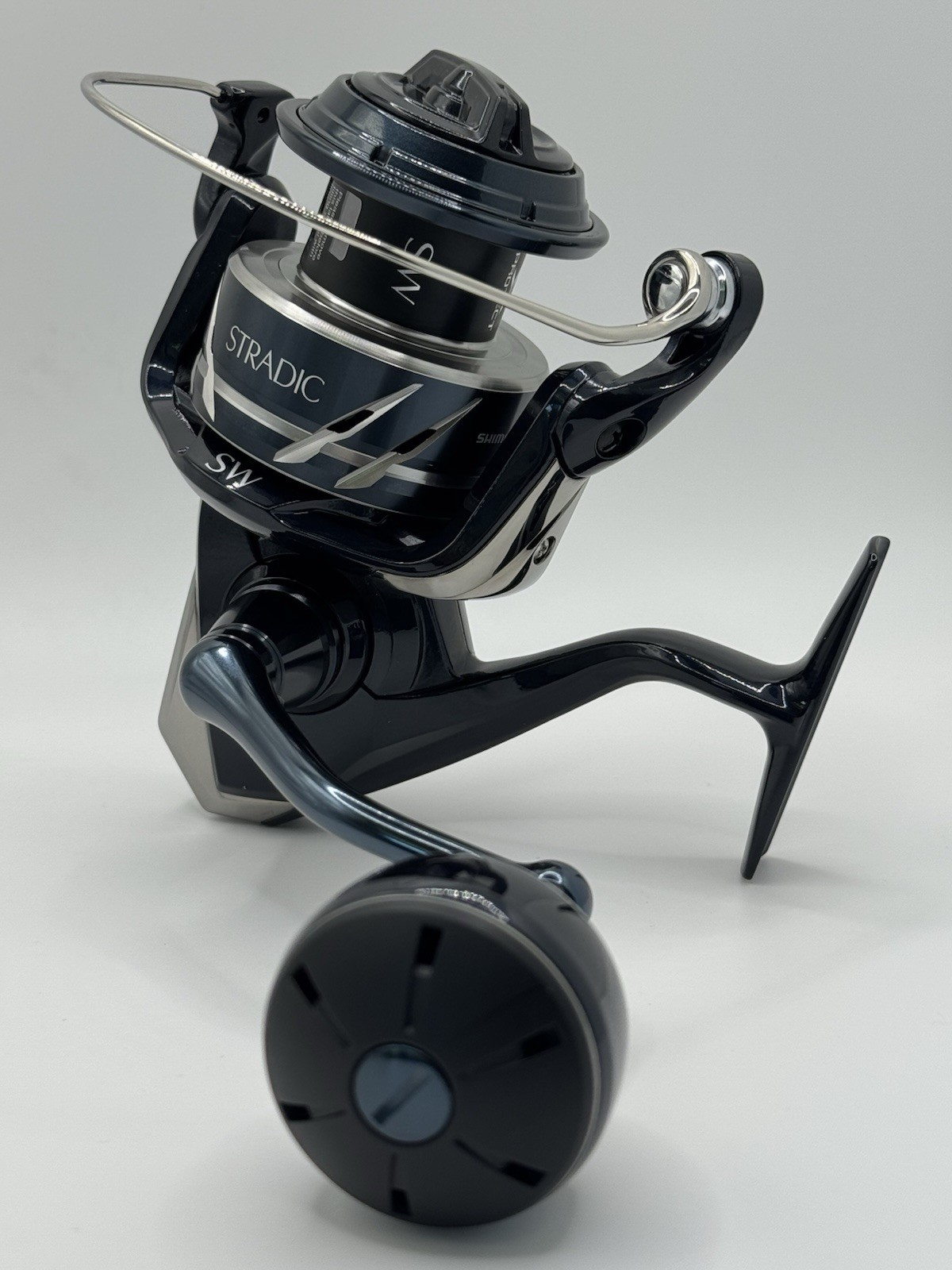 Shimano 24 Stradic SW 6000XG Spinning Reel 2024 Model w/Box “ Near Mint “ S008