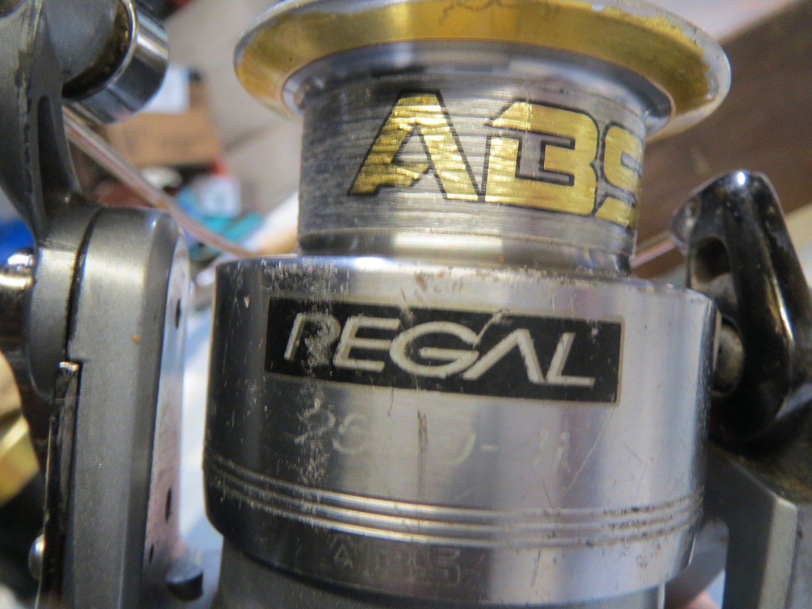 Used Daiwa Regal 2500 4i Spinning Reel Works but Worn