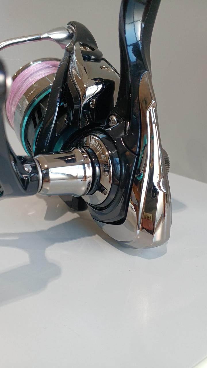 DAIWA 16EMERALDAS 2508PE-H-DH Spinning Reel