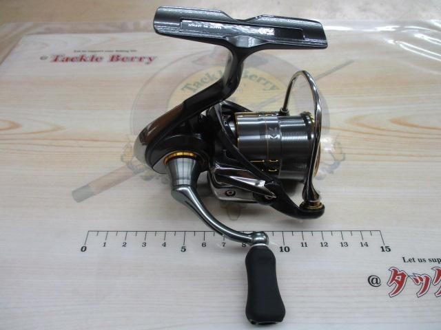 Daiwa 21 LeVias Airity FC LT1000S-P Spinning Reel Used