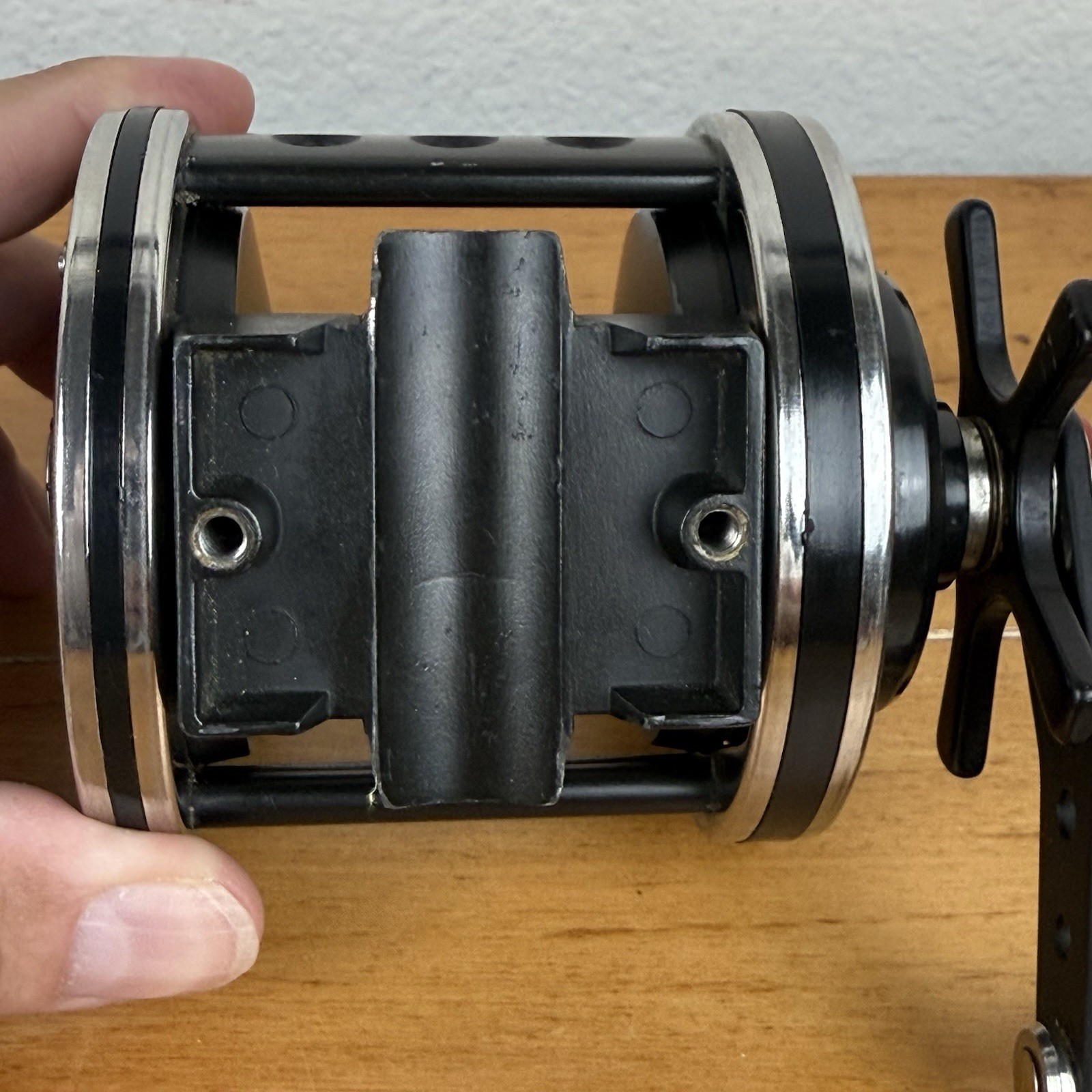 Newell P332-F Fishing Reel Ball Bearing Made in USA in Nice Condition