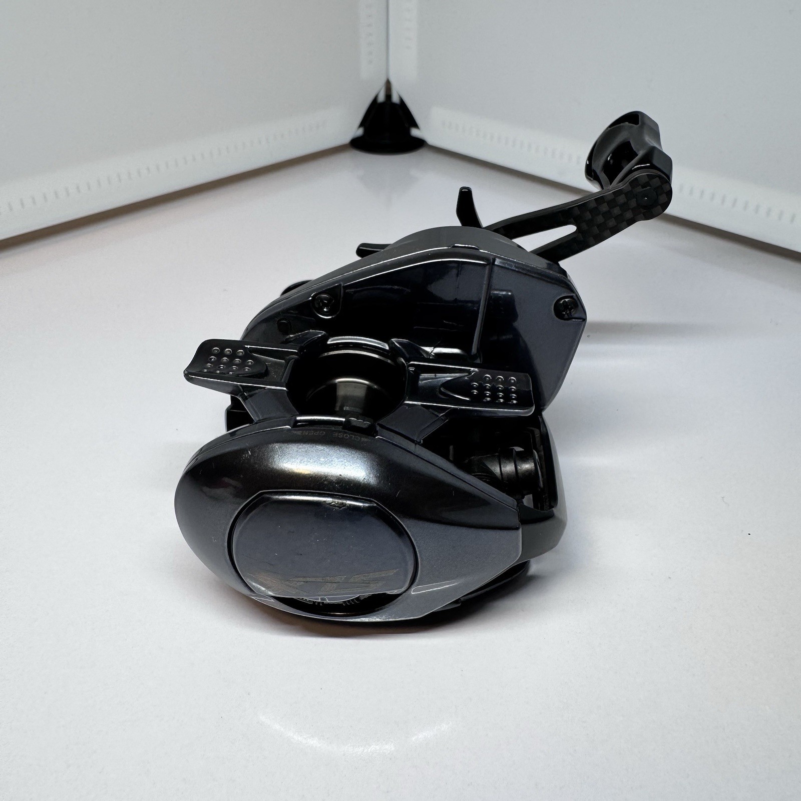 Shimano 24 SLX 70XG Right Handed Baitcasting Reel Custom Handle Good Used
