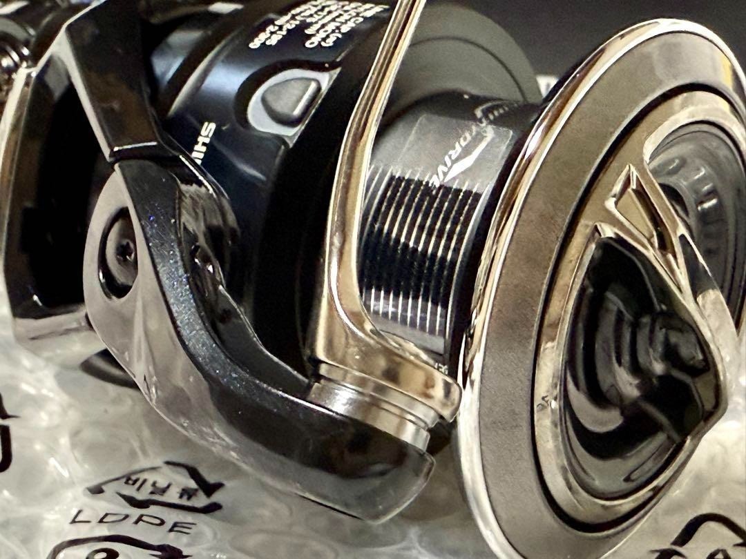 SHIMANO 25 TWIN POWER XD C5000XG Spinning Reel