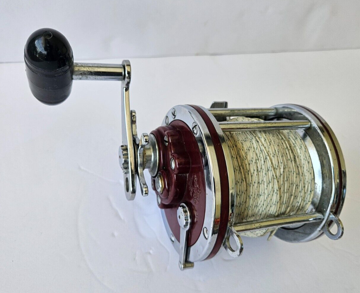 Vintage Penn Senator 114H Big Game Saltwater Fishing Reel w/ Dacron Line & Clamp