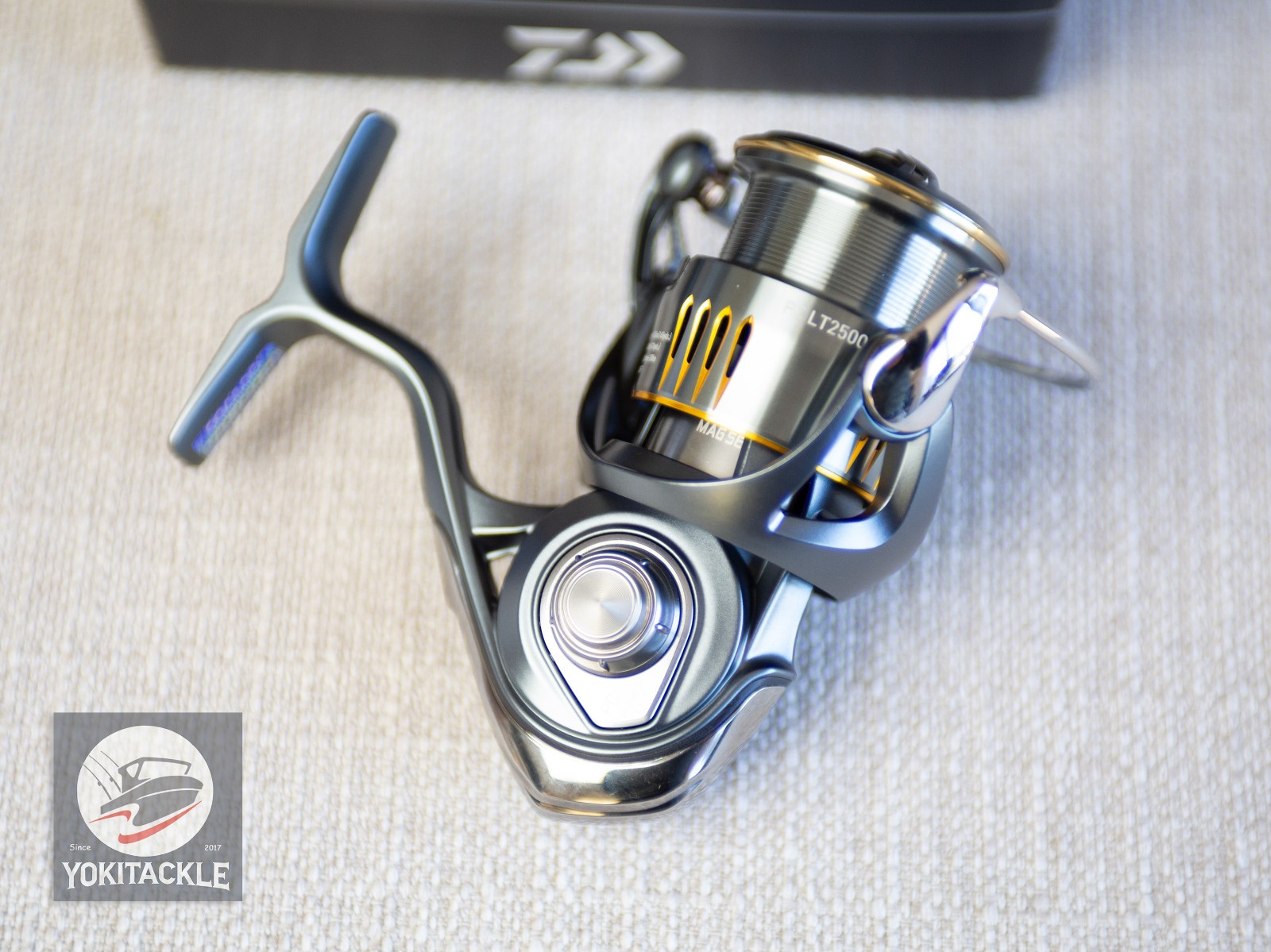 Daiwa 23 AIRITY PC LT2500-H Spinning Reel shipping from JAPAN