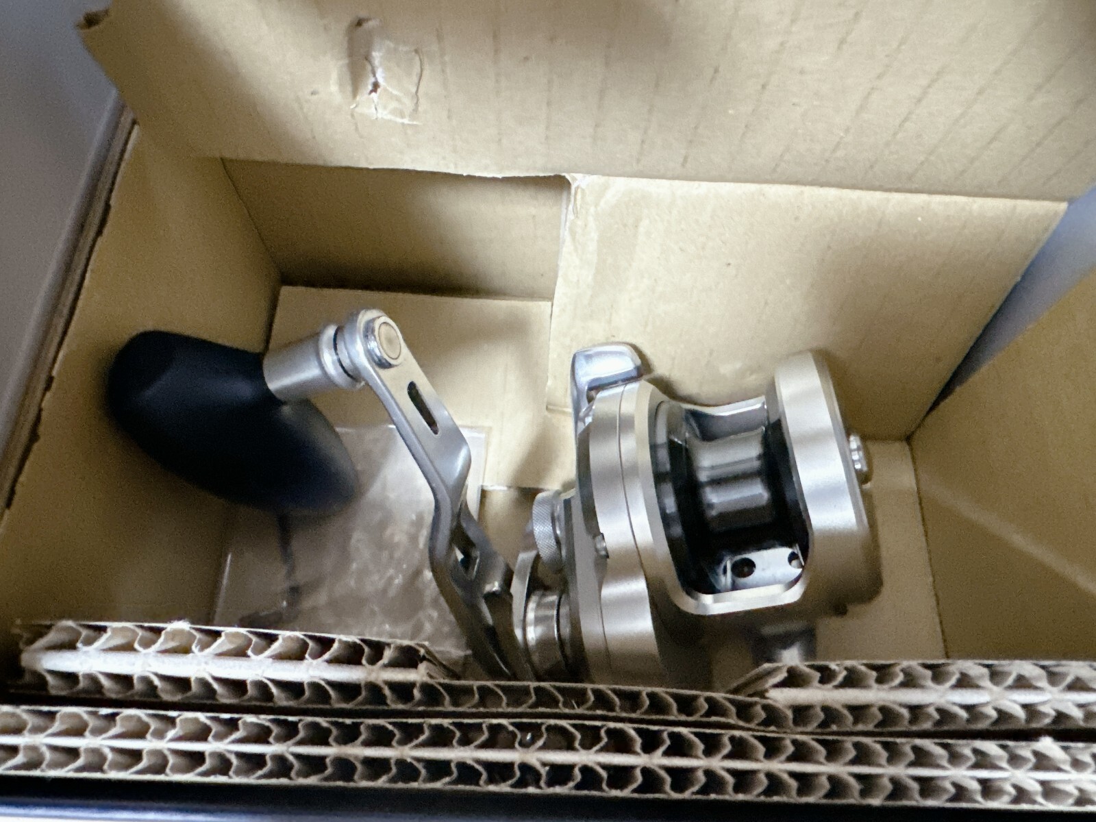 Baitcasting Reel 17 OCEA JIGGER 1000HG Right 6.4:1 for Jigging IN BOX