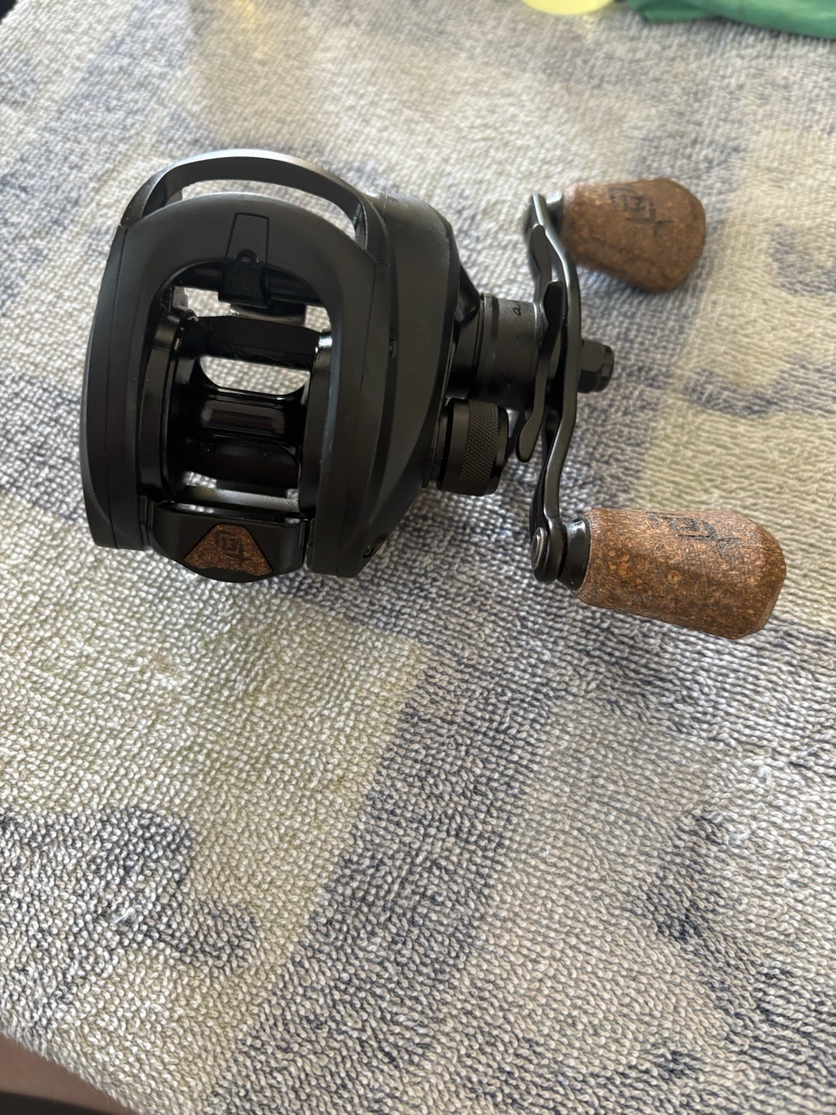 13 Fishing Concept A2 Baitcast Reel – Black (A2-8.3-RH)