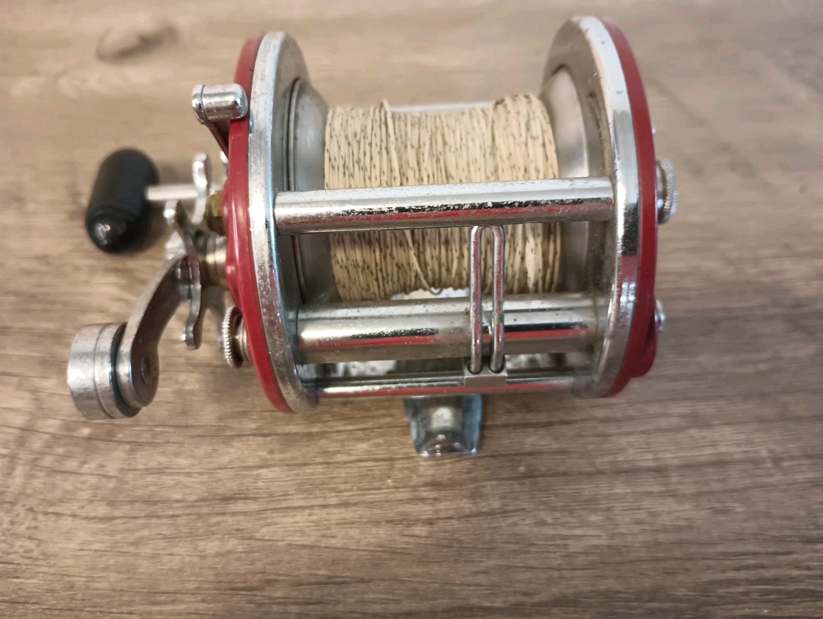Vtg PENN Peer 209 Level Wind Conventional Fishing Reel made USA Spooled Braided