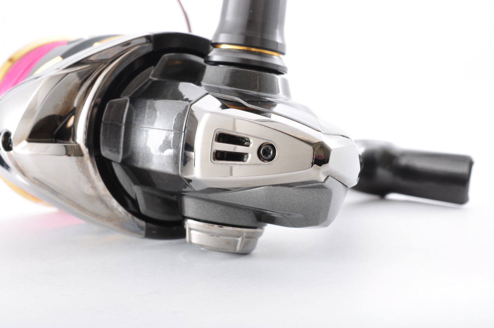 Shimano 20 Twin Power 4000XG Near Mint Fishing Spinning Reel from Japan B0326