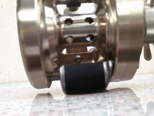 Shimano 00 Calcutta Conquest 200 Baitcasting Reel Used Good
