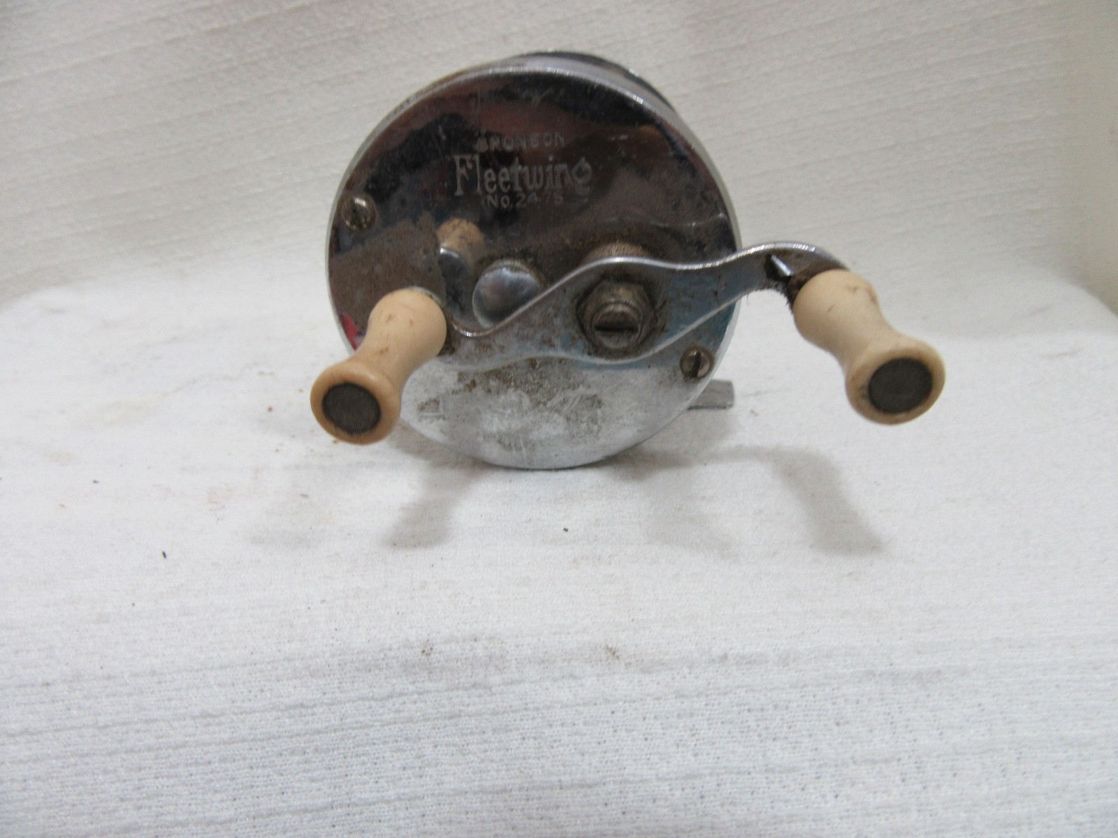 BRONSON FLEETWING CASTING REEL #2475