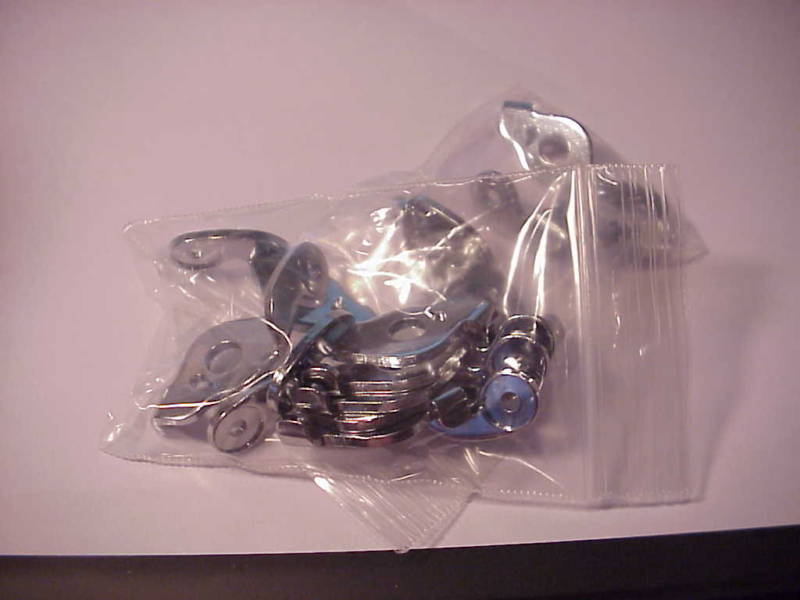1 SHAKESPEARE 2210 2 REEL ROLLER MOUNTING BRACKET NOS