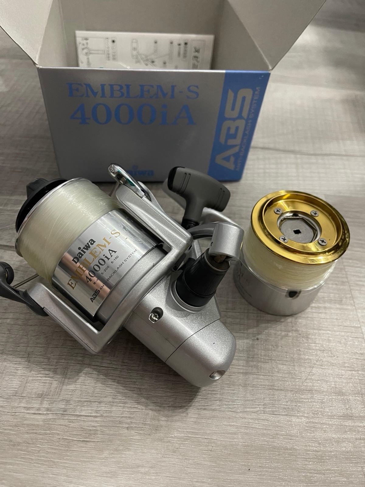 EMIBILEM-S 4000iA ABS Daiwa