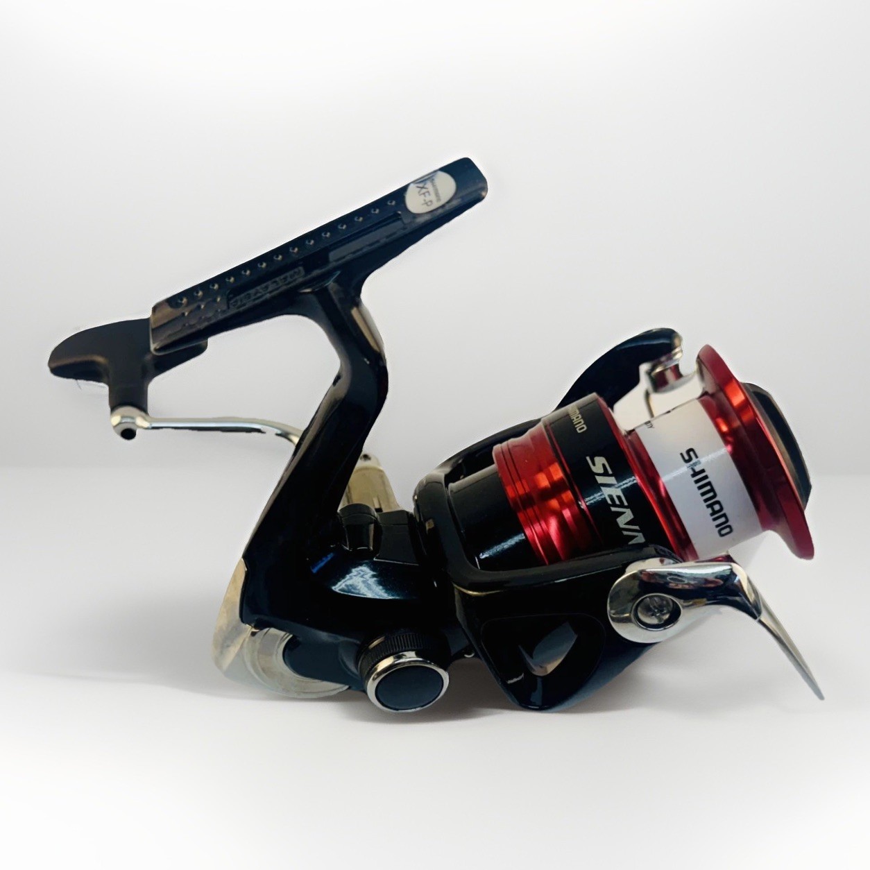 Shimano Sienna SN4000FGC Spinning Reel 3+1 Ball Bearings NEW in Package 4000
