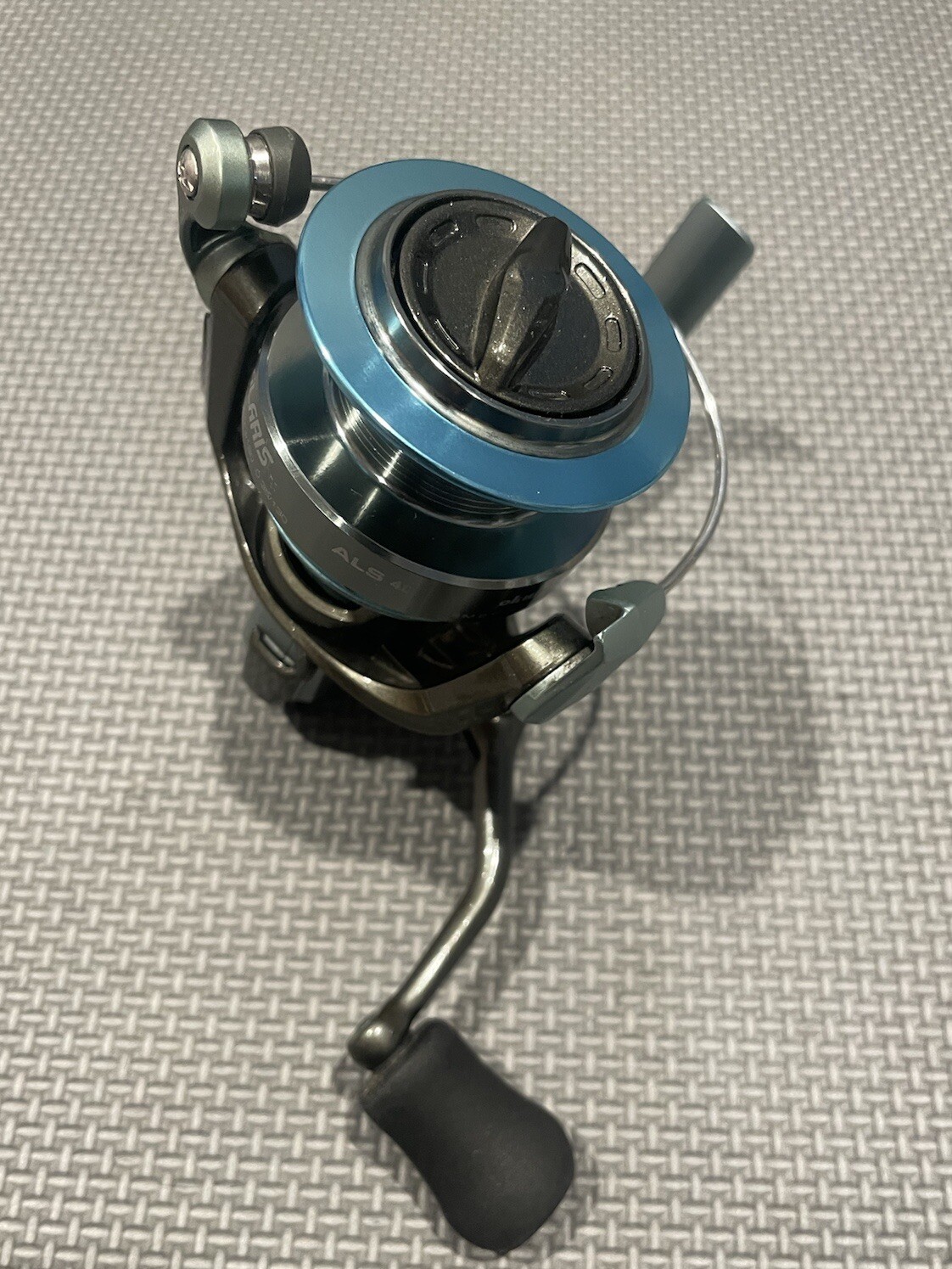 Okuma Alaris 40 Spinning Reel