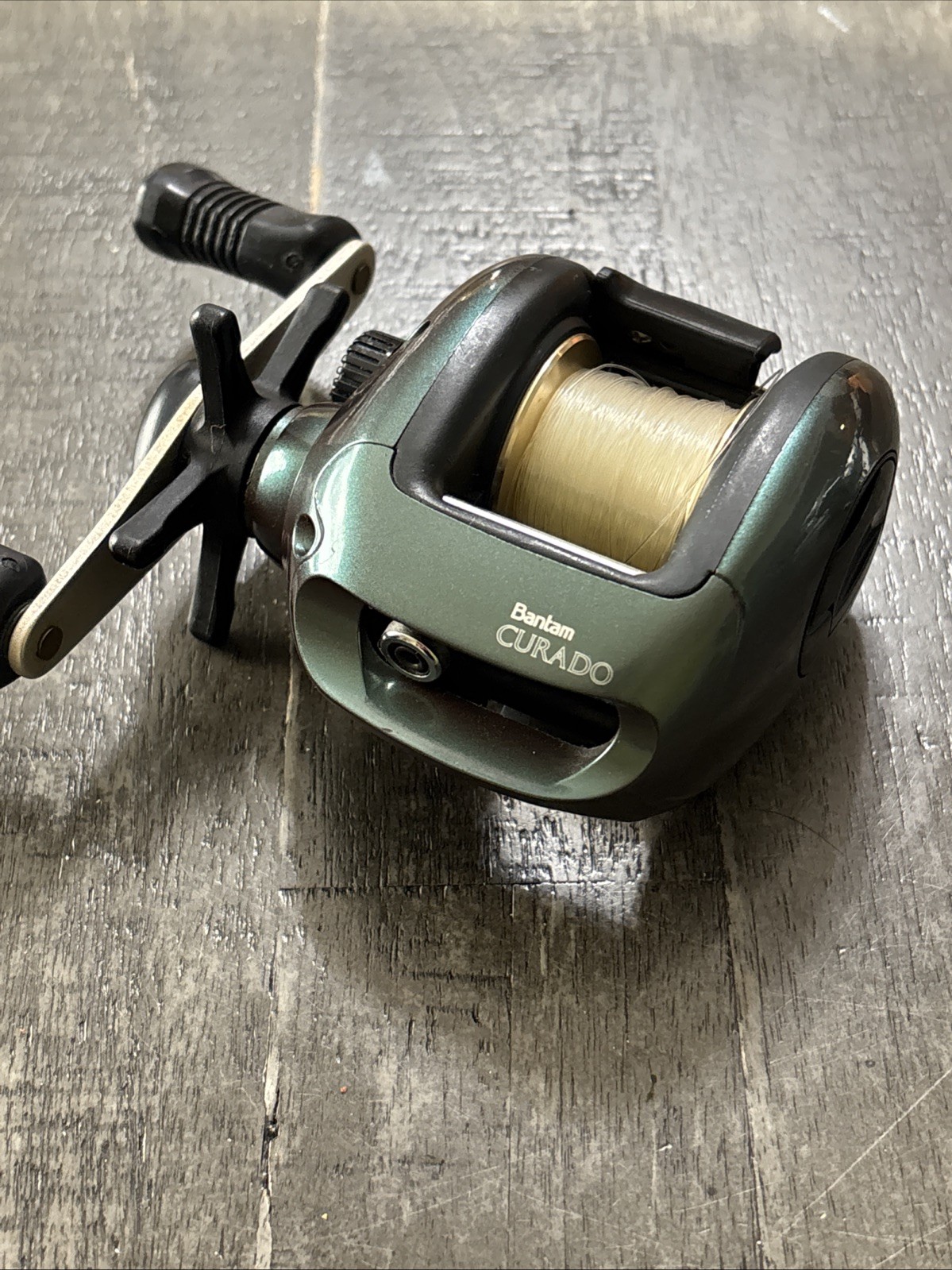 Shimano Bantam Curado CU-200 Right Hand Baitcast Reel 5BB 6.2.1 Star Drag