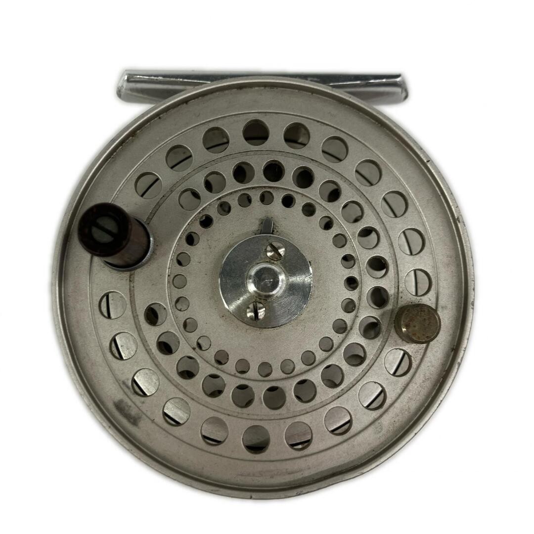 ufm UEDA CANTATA 2350 Fly Fishing Reel WF8F Click Drag Used Free Ship Japan