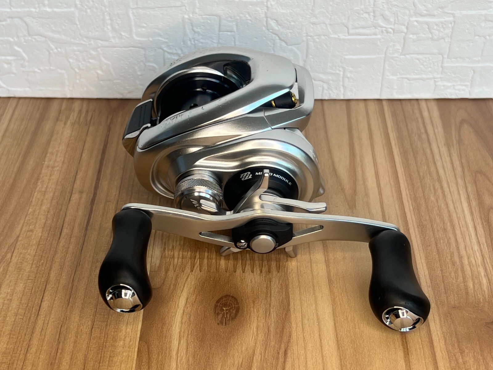 Shimano 16 Metanium MGL XG Right Baitcasting Reel 8.5:1 Very Good From Japan