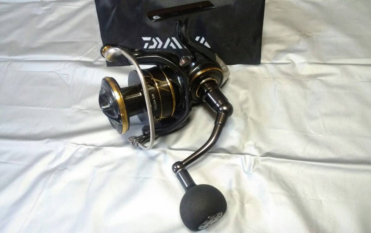 Daiwa 22 CALDIA SW 8000-H Spinning Reel Fishing