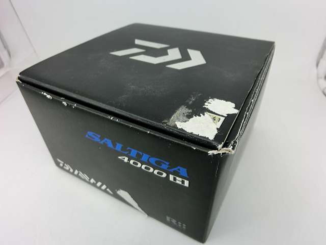 DAIWA 10 SALTIGA 4000H Fishing Reel (00059523) Silver Color Tested w/Box